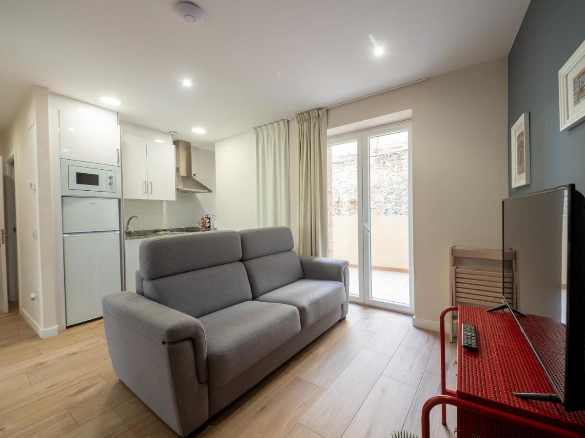 Apartantiguo San Isidoro10 Овиедо Екстериор снимка